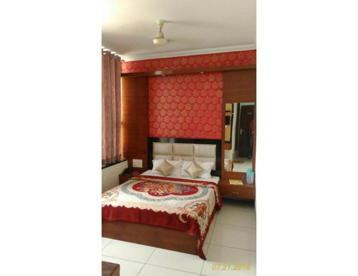 Hotel Kirandeep Agra Agra  Luaran gambar
