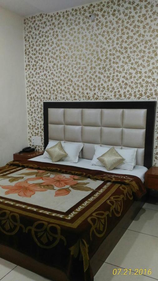 Hotel Kirandeep Agra Agra  Luaran gambar