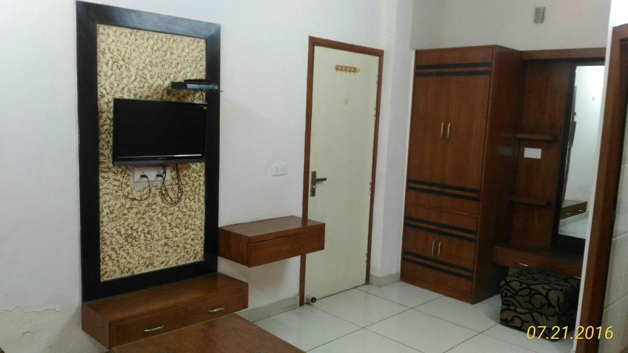 Hotel Kirandeep Agra Agra  Luaran gambar