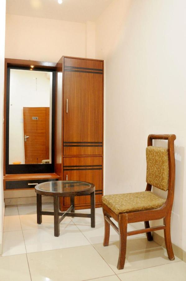 Hotel Kirandeep Agra Agra  Luaran gambar